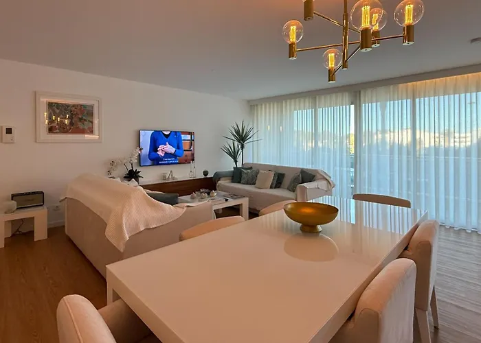 Herdade Dos Salgados, T3 8b-1b, Lagoas Apartment *